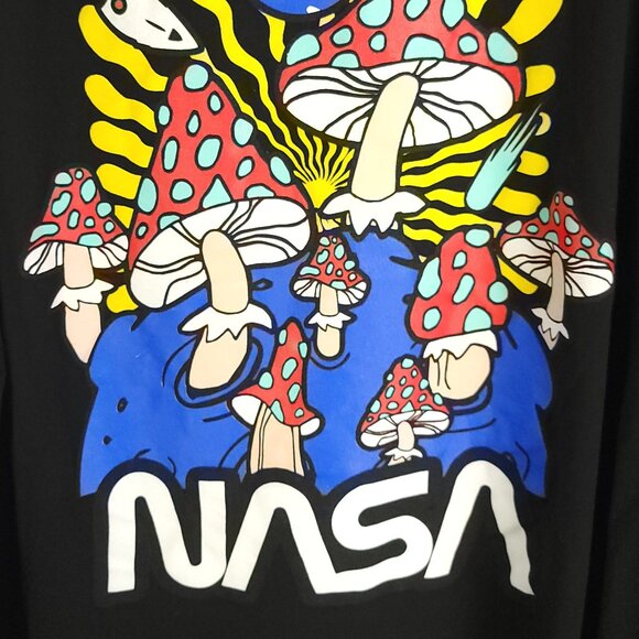 NASA Mushroom Graphic T-Shirt Men's 3XL Black Groovy Psychedelic Long Sleeve - Picture 8 of 12